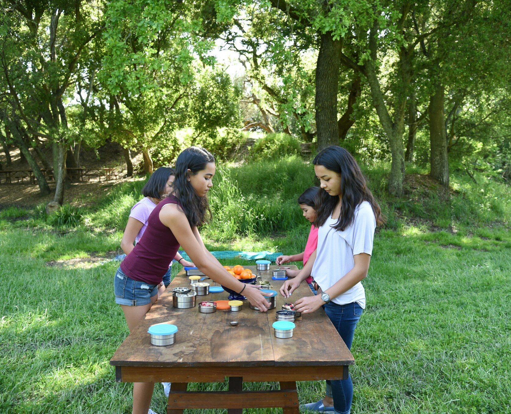 children in park eating